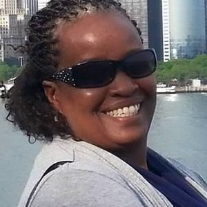 Meet your Posher, Cynthia